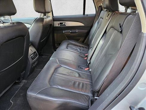 Used 2013 Lincoln MKX AWD image 21