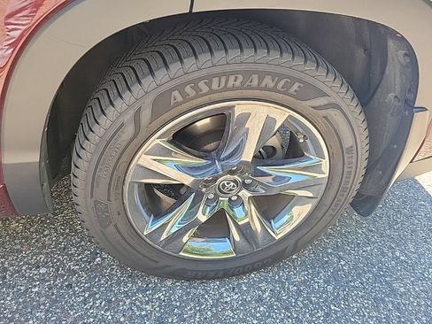 Used 2017 Toyota Highlander Limited Platinum w/ Protection Package #3 AWD/4WD image 40