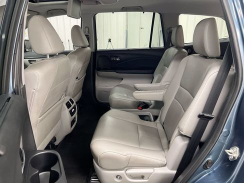 Used 2021 Honda Pilot Touring image 23