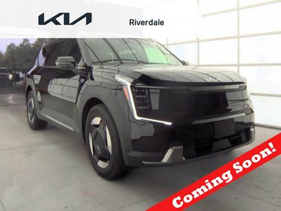 Used 2024 Kia EV9 Wind