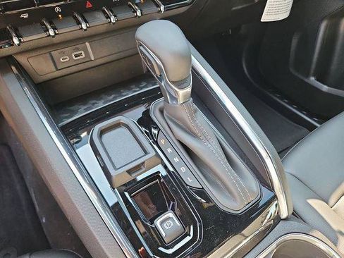 New 2026 GMC Canyon Elevation w/ Convenience Package RWD image 16