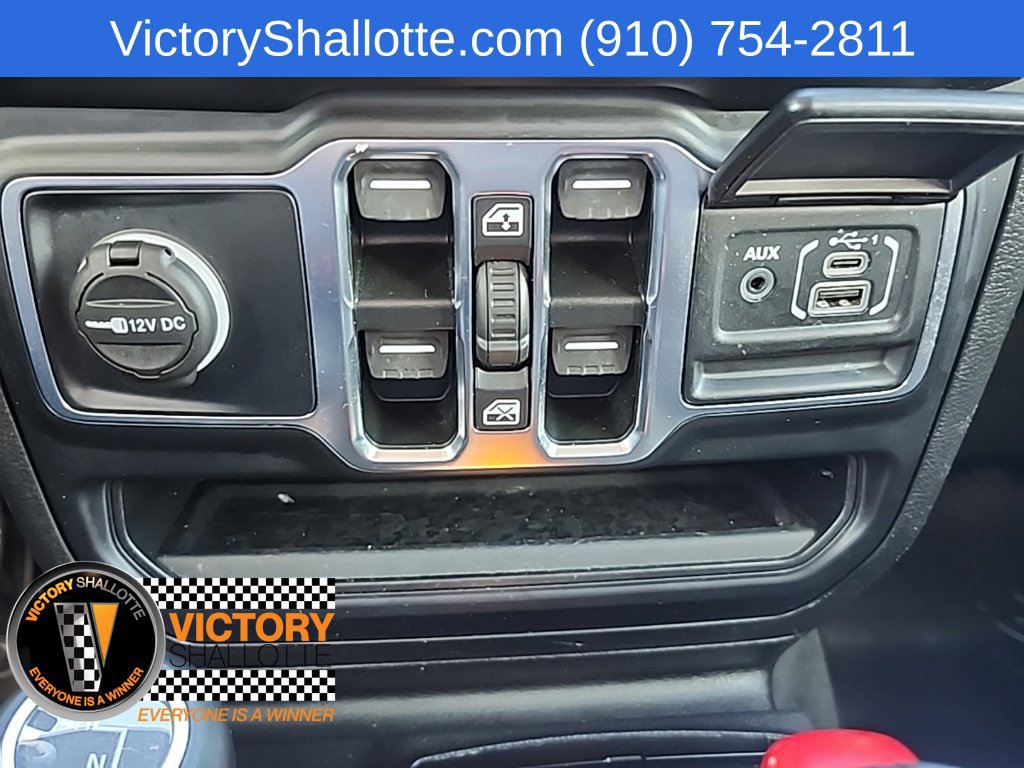 Certified 2022 Jeep Gladiator Overland AWD/4WD image 11