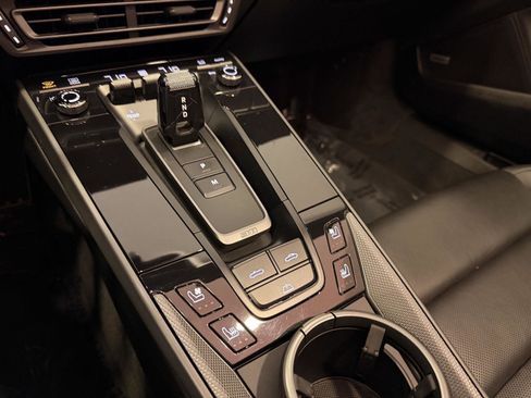 Certified 2020 Porsche 911 Carrera 4S image 19