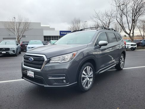 Used 2019 Subaru Ascent Touring image 4
