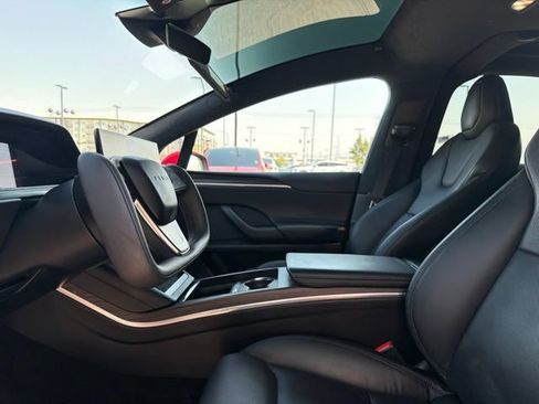 Used 2022 Tesla Model X AWD/4WD image 25