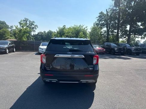 Certified 2020 Ford Explorer XLT w/ Equipment Group 202A AWD/4WD image 7