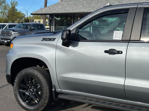 Used 2026 Chevrolet Silverado 1500 LT Trail Boss w/ Safety Package AWD/4WD image 6