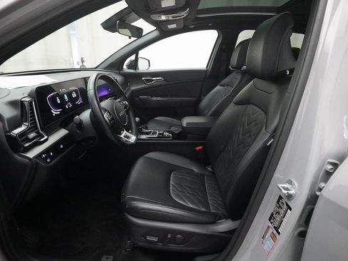 Used 2023 Kia Sportage X-Line w/ X-Line Premium Package image 7