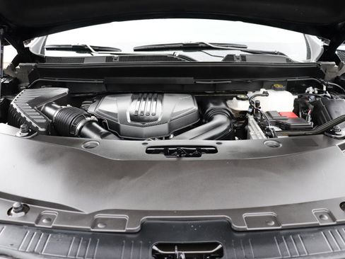 Used 2025 Buick Enclave Preferred image 56