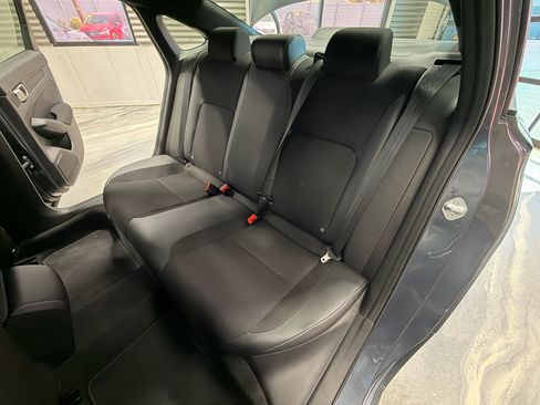 Used 2023 Honda Civic Sport image 6