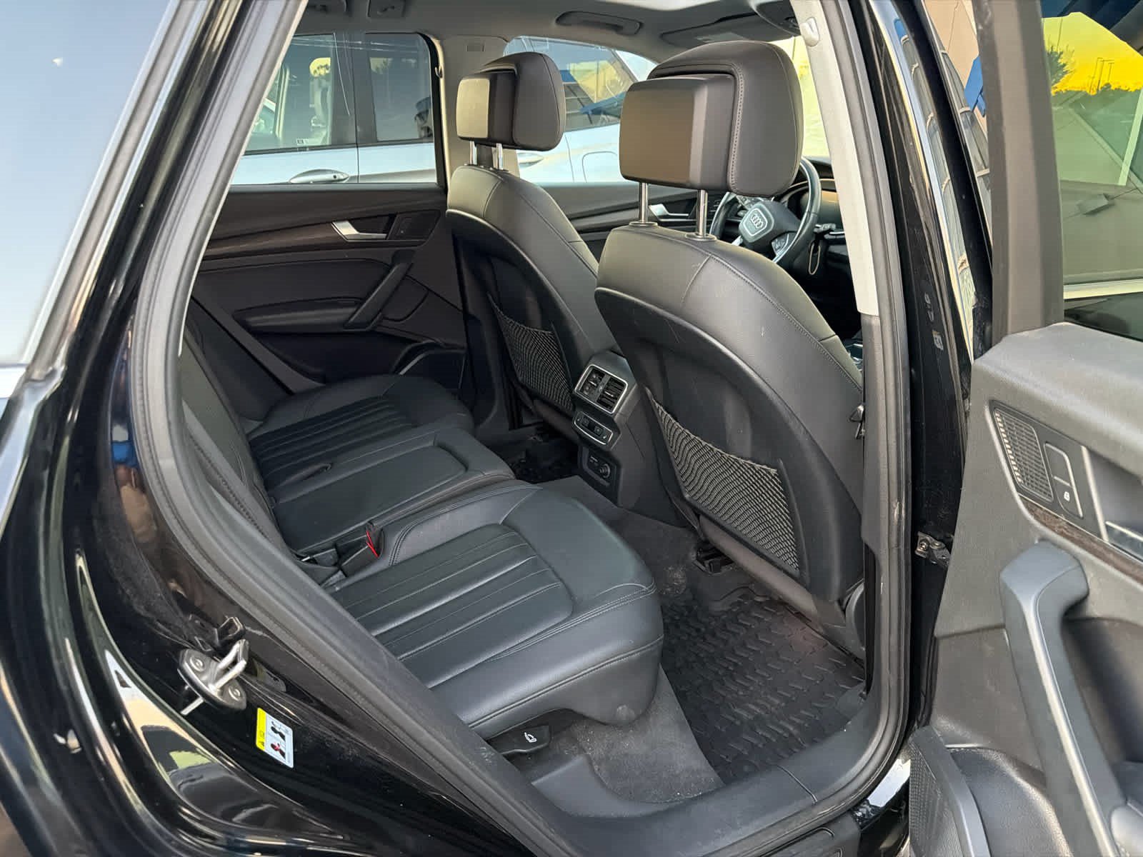 Used 2019 Audi Q5 2.0T Premium Plus w/ Premium Plus Package AWD/4WD image 6