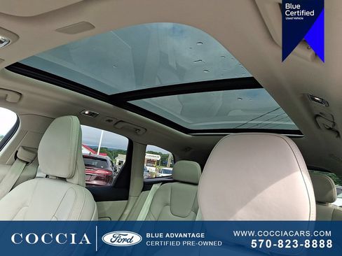 Used 2021 Volvo XC60 T5 Inscription w/ Advanced Package AWD/4WD image 14