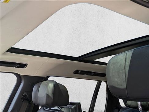 New 2026 Land Rover Range Rover Long Wheelbase Autobiography AWD/4WD image 15