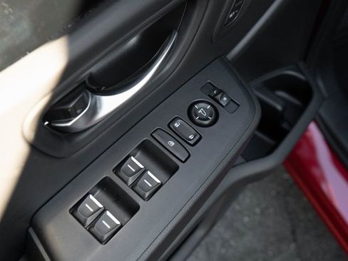 New 2025 Honda Pilot EX-L image 13