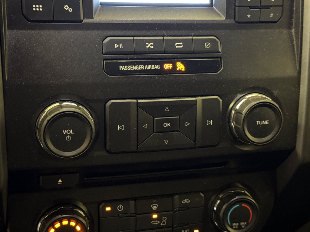 Used 2018 Ford F150 XLT RWD image 24