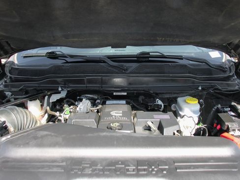 Used 2022 RAM 2500 Big Horn image 9