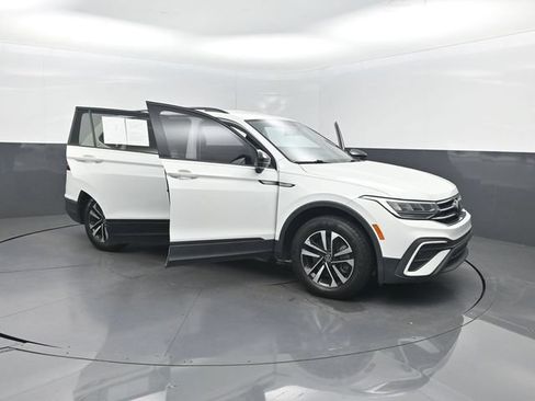 Used 2022 Volkswagen Tiguan S AWD/4WD image 35