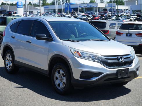 Used 2015 Honda CR-V LX image 7
