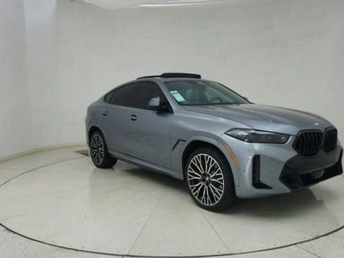 Used 2026 BMW X6 xDrive40i w/ Climate Comfort Package image 69