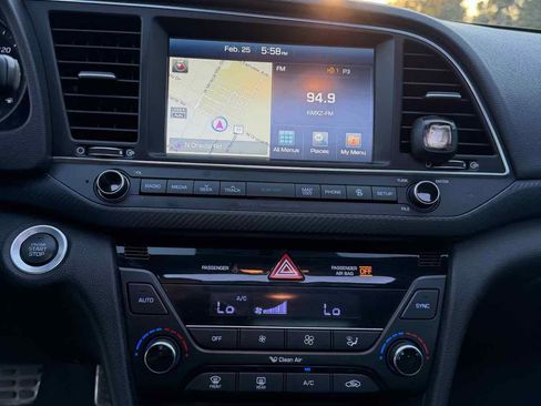 Used 2018 Hyundai Elantra Sport w/ Sport Premium Package 03 image 15