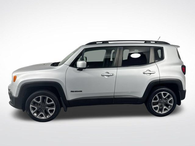 Used 2017 Jeep Renegade Latitude w/ Cold Weather Group AWD/4WD image 30