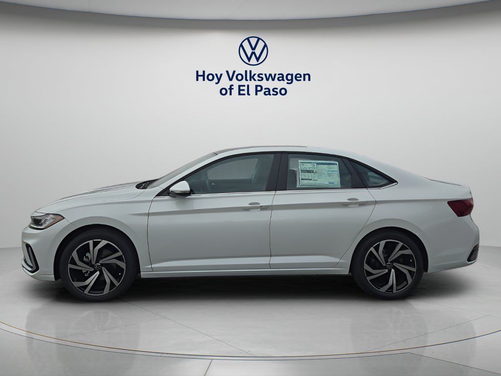 Certified 2026 Volkswagen Jetta SEL FWD image 5