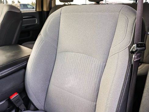 Used 2019 RAM 2500 Big Horn RWD image 28