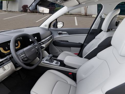 New 2026 Kia Sportage EX image 17