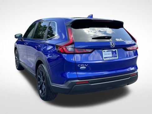 Certified 2025 Honda CR-V EX image 4