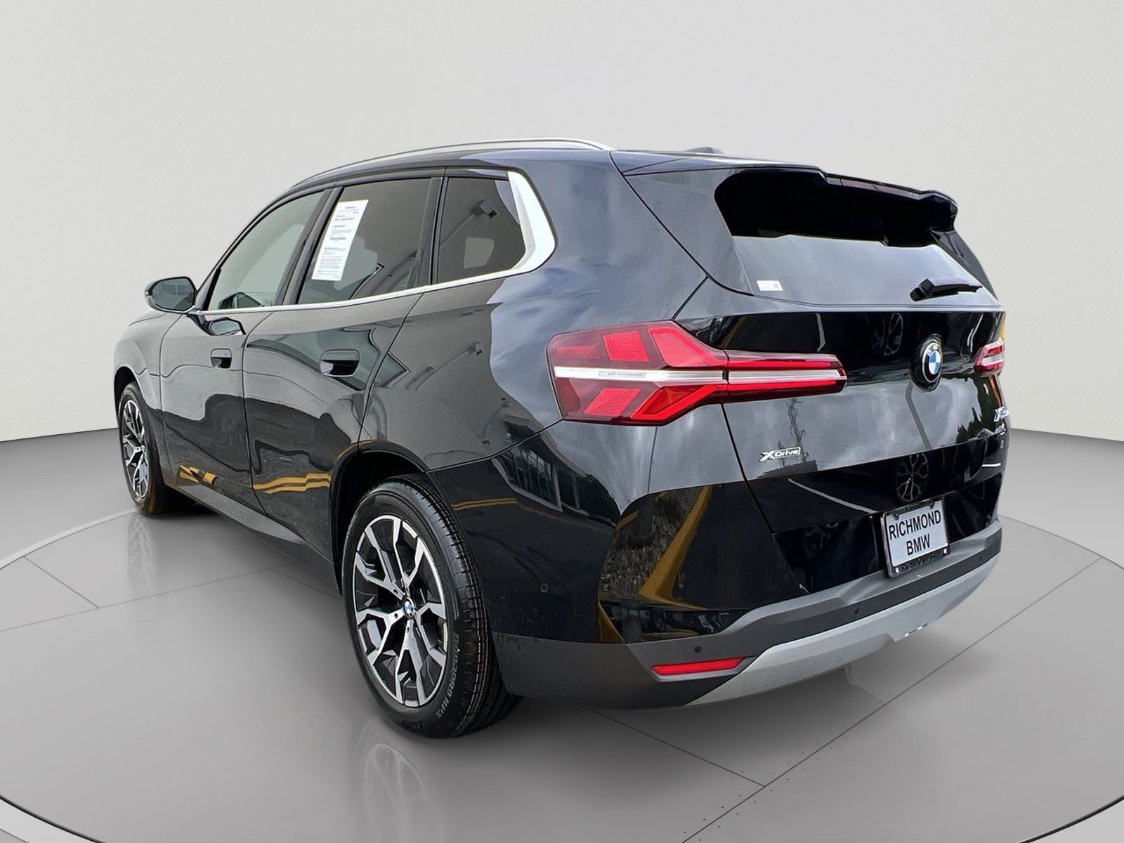 Used 2026 BMW X3 xDrive30i AWD/4WD image 3
