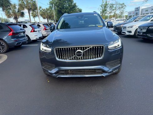 Used 2023 Volvo XC90 B5 Core w/ Climate Package AWD/4WD image 5
