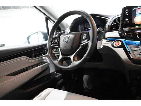 Used 2023 Honda Odyssey Touring image 24