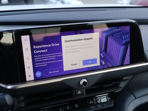 Used 2025 Toyota Crown Platinum image 17