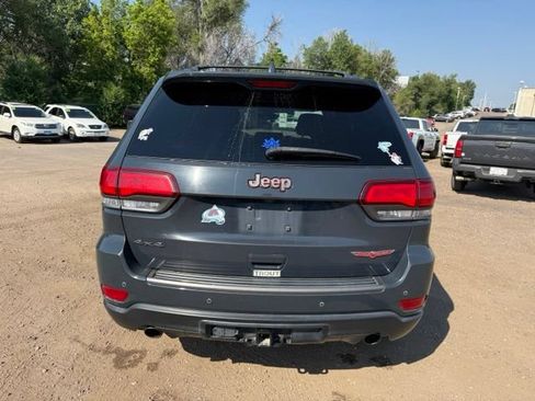 Used 2017 Jeep Grand Cherokee Trailhawk w/ Trailhawk Luxury Group AWD/4WD image 4
