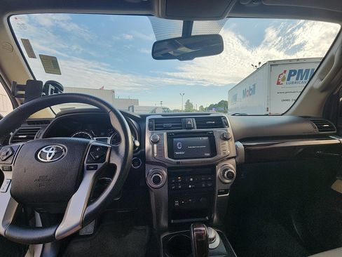 Used 2019 Toyota 4Runner Limited AWD/4WD image 16