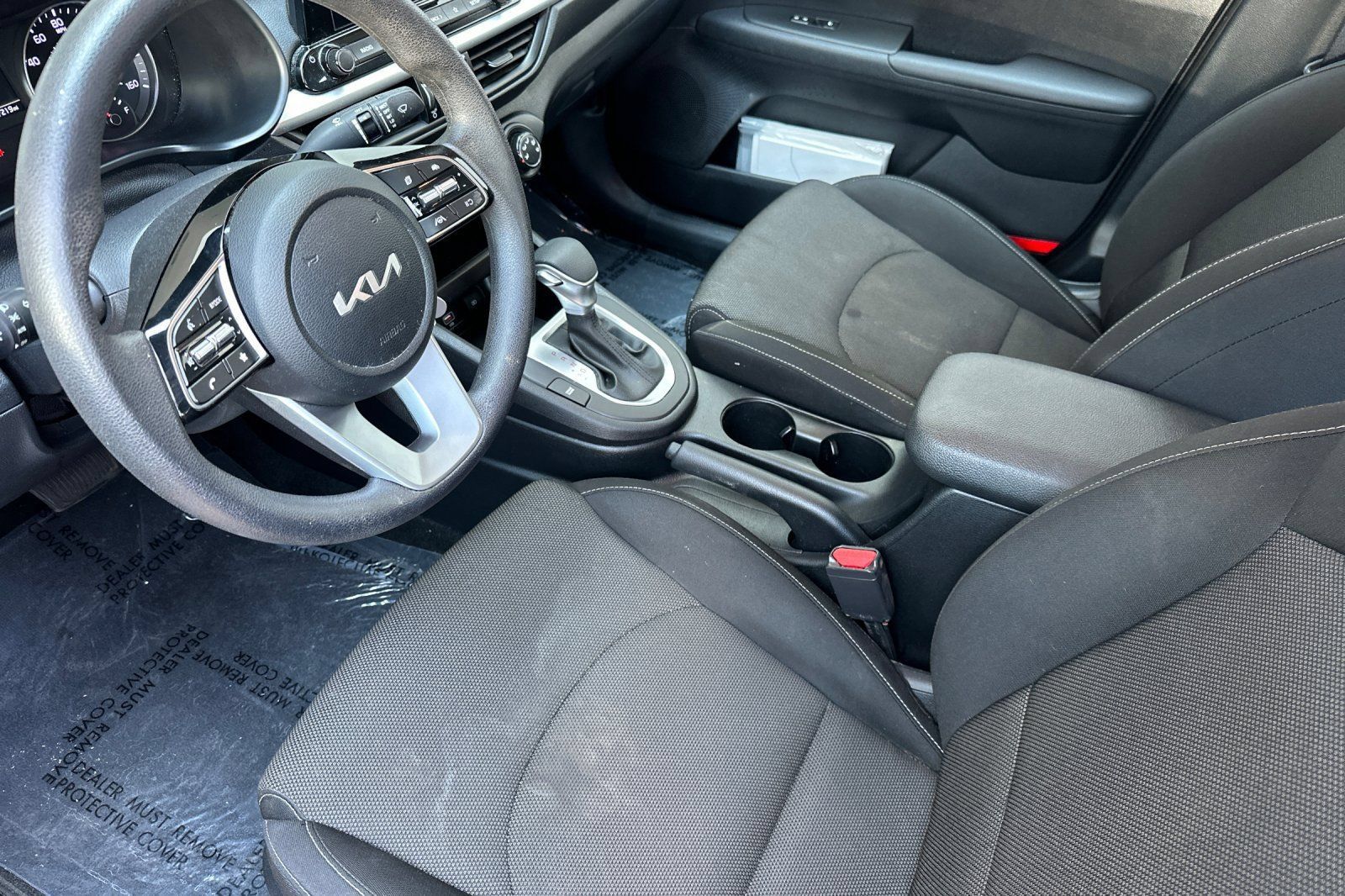 Certified 2024 Kia Forte LXS w/ LXS Technology Package FWD image 10