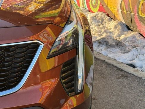 Used 2020 Cadillac XT4 Sport w/ Driver Awareness Package FWD image 5