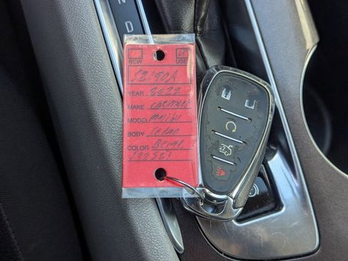 Used 2022 Chevrolet Malibu LT image 35