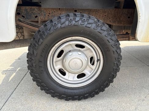 Used 2015 Ford F250 XL w/ Power Equipment Group AWD/4WD image 50