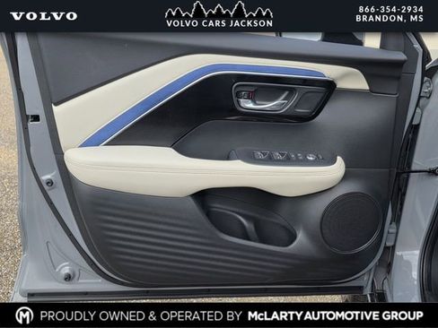 Used 2025 Acura ADX A-Spec image 14