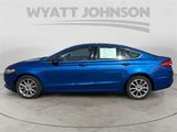Used 2017 Ford Fusion SE image 2