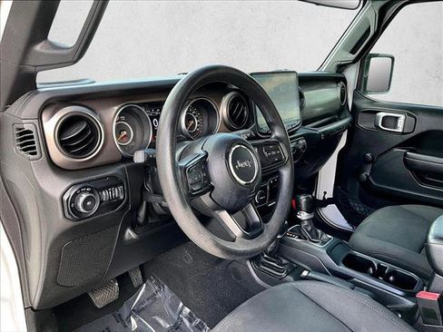 Used 2020 Jeep Wrangler Unlimited Sport AWD/4WD image 14