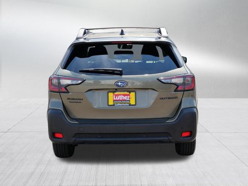 Used 2023 Subaru Outback Onyx Edition AWD/4WD image 6