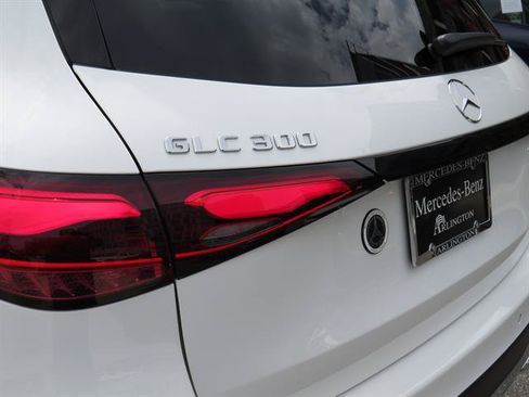 Used 2026 Mercedes-Benz GLC 300 4MATIC image 29
