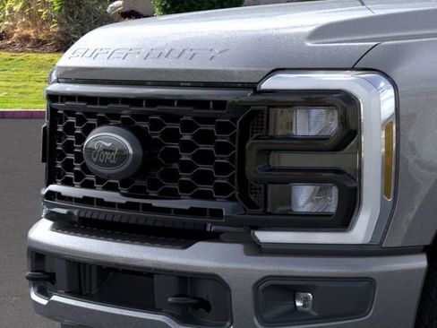 New 2026 Ford F350 XLT w/ XLT Premium Package AWD/4WD image 17