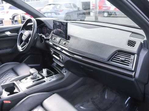 Used 2023 Audi SQ5 Premium Plus w/ Premium Plus Package image 36