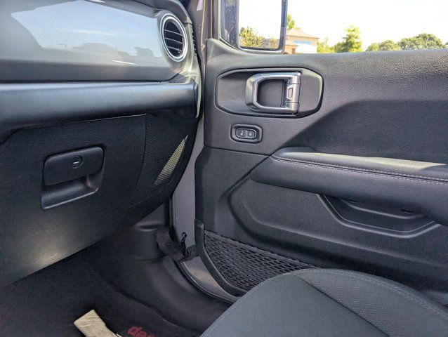 Used 2020 Jeep Wrangler Unlimited Sahara AWD/4WD image 71