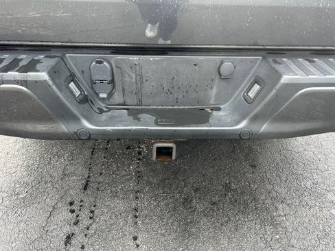 Certified 2019 Ford F150 Platinum w/ Equipment Group 701A Luxury image 14