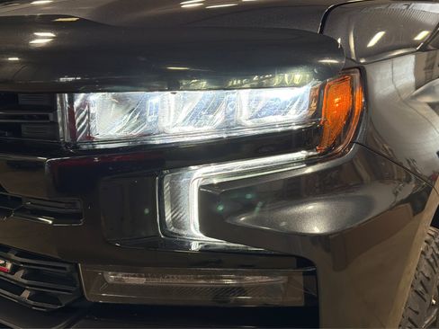 Used 2020 Chevrolet Silverado 1500 LT Trail Boss AWD/4WD image 13