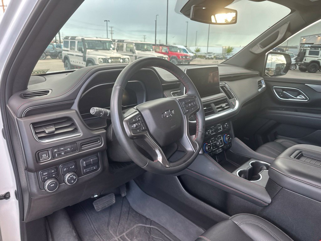Used 2023 Chevrolet Tahoe RST w/ Luxury Package AWD/4WD image 16